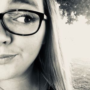 Meet your Posher, Tonya